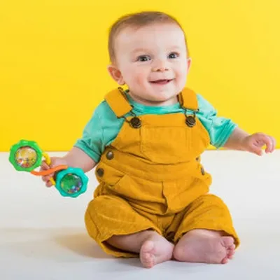 Obrázok produktu pre Hračka s hrkálkou a triasť činkou Bright Starts – zelená