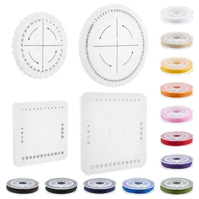 Image de Kit de tissage Kumihimo - Ensemble d'outils comprenant 4 pièces : des disques de tissage ronds et carrés, ainsi que 12 bobines de fil de nylon dans 12 couleurs - Cadre de tissage pour bracelets, idéal pour l'ajout de perles