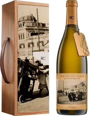 Produktbild von Ramon do Casar Nobre Caja Individual 2022 Weißwein Spanien Ribeiro 75.00 cl 13.0 %