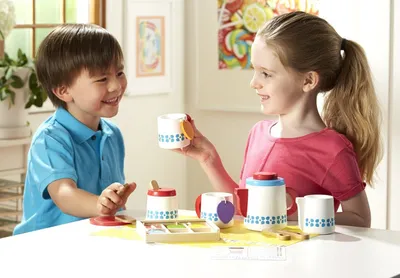 Produktbild von Melissa & Doug Teeservice aus Holz