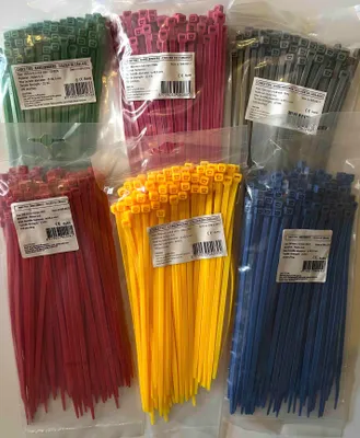 Produktbild von 500 Stück Kabelbinder Set, je Farbe 100 Stück, 200 x 4,8 mm Handwerker Qualität, 22kg Zugkraft, Nylon 6.6