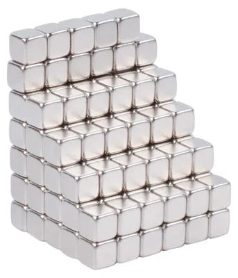 Produktbild von 125 Mini-Magnete (5 x 5 x 5 mm), kleine Neodym-Magnete, extra stark, für Magnettafeln, Kühlschrankmagnete, Whiteboard-Magnete und Bastelprojekte