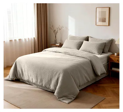 Produktbild von Musselin Bettwäsche Set 200x220 cm in Hellgrau – 100% Baumwolle, 5-teilig, inklusive Bettbezug und Kissenbezüge –