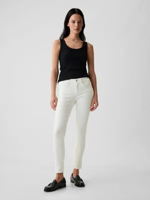 Produktbild von GAP True Skinny Jeans mit mittelhohem Bund 570471-00__24REG
