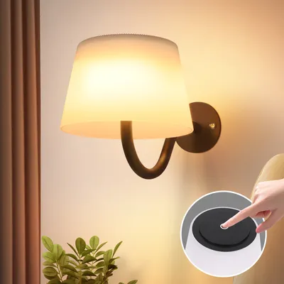 Image de ZMH Applique murale intérieure Batterie Lampe murale avec interrupteur Variable LED Applique murale noire Spot mural sans fil Moderne pour salle de bains Couloir Chambre à coucher Salon Escalier Wall Light
