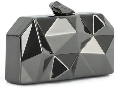 Image de Petite pochette à bijoux géométrique en métal