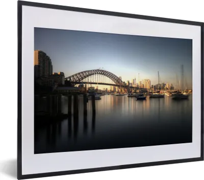 Produktbild von MuchoWow® MuchoWow® Gerahmtes Poster Boote vor der Sydney Harbour Bridge in Australien 40x30 cm - Poster mit zchwarzem Bilderrahmen - Bilderrahmen - Poster im Rahmen