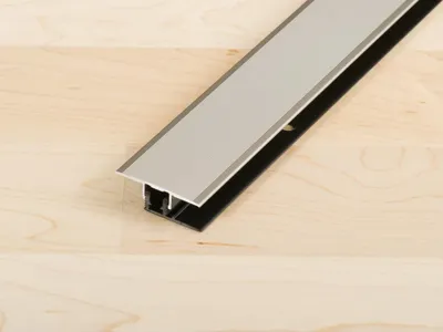 Produktbild von PROLINE Edelstahl Universal Übergangsprofil PROCOVERclip, Höhenverstellbar für Laminat Parkett Fliesen, Ohne Sichtbare Verschraubung, Einfache Verlegung, Aluminium Eloxiert