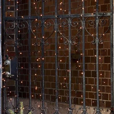 Produktbild von Star Trading LED Lichterkette Golden 5.6 m, Leichte Dekorationskette, Schwarz, Ambiente, IP44, 80 Glühbirne(n), LED