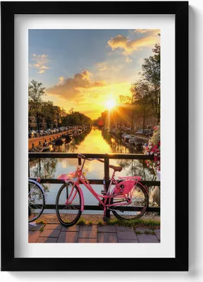 Produktbild von Sonnenaufgang über Amsterdam– Wandbild mit Rahmen – Gerahmtes Bild  – Wanddekoration – 20x30 cm – Schwarz