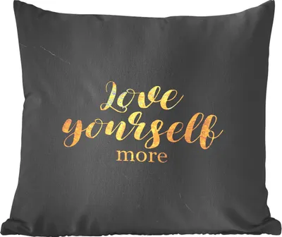 Produktbild von MuchoWow® Zierkissen Sofakissen Wohnzimmer Dekokissen 50x50 cm Zitate - Liebe - Gold - Marmor - Komfort - Sofakissen