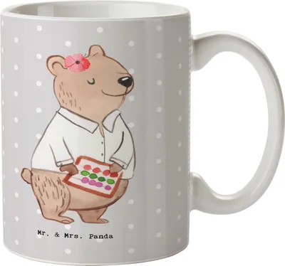 Produktbild von Mr. & Mrs. Panda Teetasse Bankfachfrau Herz - Grau Pastell - Geschenk, Tasse, Kaffeebecher, Bankberaterin, Trinkbecher, schöne, Geld, Erfolgreich, Bankangestellte