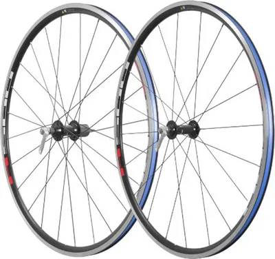 Produktbild von SHIMANO Laufradsatz WH-R501 CL Laufradsatz - stabiler Allround-Einsatz für Re...