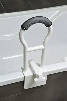 Image de Poignée d'accès à la baignoire Securit avec poignée antidérapante