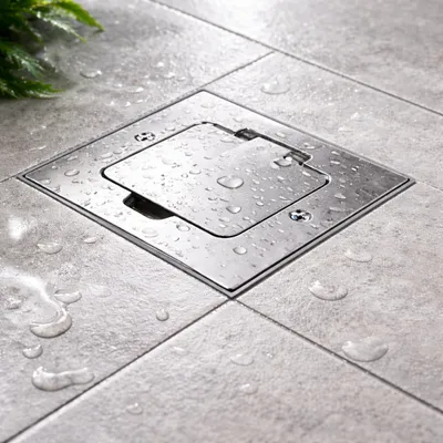 Immagine prodotto di Presa da incasso in acciaio inox IP44 con coperchio a cerniera Serie I AP-1 argento