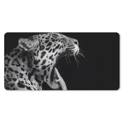 Produktbild von MuchoWow® Schreibtischunterlage Jaguar - Tier - Schwarz - Weiß 80x40 cm - XXL Mauspad - Gaming Mauspad