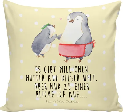 Produktbild von Mr. & Mrs. Panda kissen bedruckt Pinguin mit Kind - Gelb Pastell - Geschenk, Tochter, Muttertag, Mutter, Polster, Familie, Zierkissen, Vorbild Mama, Sofa, Sofakissen, für