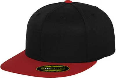 Produktbild von Urban Classics Flexfit Premium 210 Fitted 2-Tone Cap Trucker Basecap, Größe: L/Xl; Farbe: Black/Red