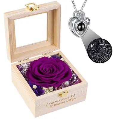 Immagine prodotto di Rosa conservata con gioiello, confezione regalo, colore viola