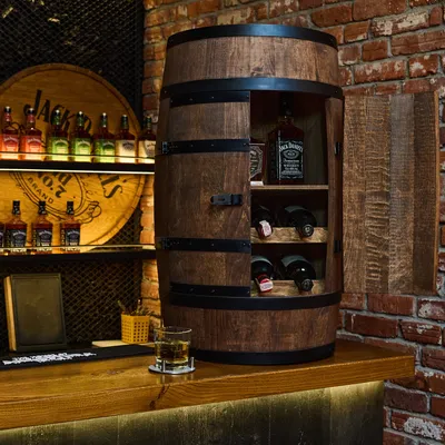 Produktbild von CREATIVE COOPER Weinfass Stehtisch mit Tür, Weinliegen und Regal- Alkoholschrank Flaschenregal - Holzfass - Fassmöbel - Wine Rack - Wineregal Holz - Weinbar - Fass bar mit Tür - Fassbar 80cm Wenge