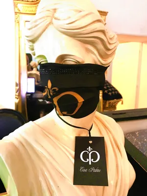 Produktbild von Casa Padrino Bling Bling Maske Schwarz / Gold - CP Maske mit schwarzen Glitzersteinen