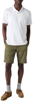 Immagine prodotto di Pantaloni corti da uomo Levi's XX Chino Taper Shorts II, modello casual, colore verde oliva chiaro, tessuto leggero