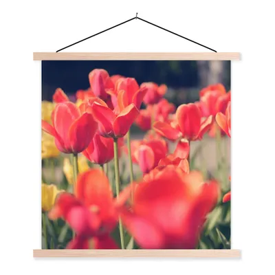 Produktbild von MuchoWow® Textilposter Tulpen - Blumen - Natur 40x40 cm mit holzfarbenen Rahmen - Posterleiste