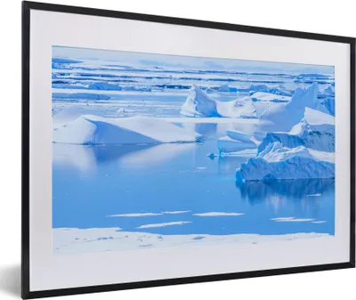 Produktbild von MuchoWow® MuchoWow® Gerahmtes Poster Meer - Eis - Wasser 60x40 cm - Poster mit zchwarzem Bilderrahmen - Schlafzimmer - Plakat in Rahmen - Drucken