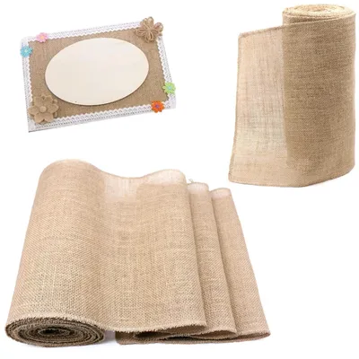 Zdjęcie produktu dla Bieżnik jutowy 20 m x 30 cm - Rustykalna dekoracja na wesela i imprezy