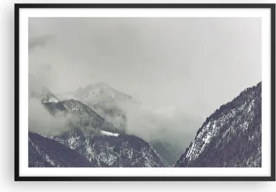 Produktbild von Gerahmtes Poster - Schwarzer Rahmen - Berge Wald Nebel - 91,5x61 cm - Wand Bild - Wanddeko - Wandbilder - Kunstposter - Wandposter - Bilderrahmen - Bilder - Kunstdruck - Wandbild - P2BAA91x61-4270