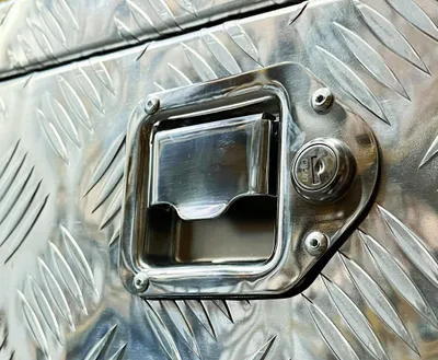 Anhänger-Aufbewahrungsbox aus Aluminium Deichselkasten Aluminium 900x300x350