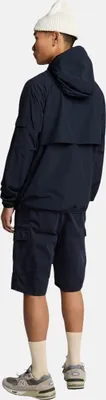 Produktbild von Lyle & Scott Cargoshorts kurze Hose mit vielen Taschen