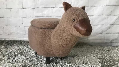 Produktbild von Tierhocker ALPAKA Lama braun Holz schwarz mit Staufach