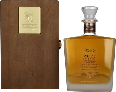 Image de Berta Grappa Tre Soli Tre Grappa Invecchiata 2017 43% Vol. 0,7l in Holzkiste