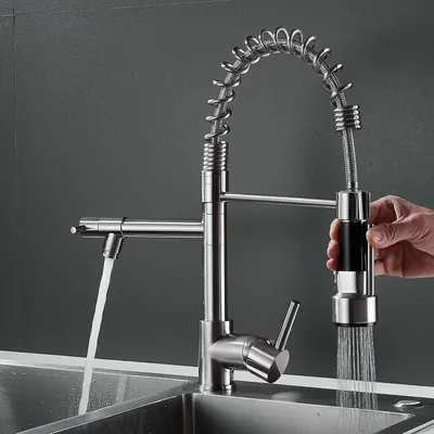 Produktbild von Küchenarmatur mit Einhebelmischer und ausziehbarem Auslauf, Küchenarmatur zur Montage auf der Arbeitsplatte mit schwenkbarem Auslauf