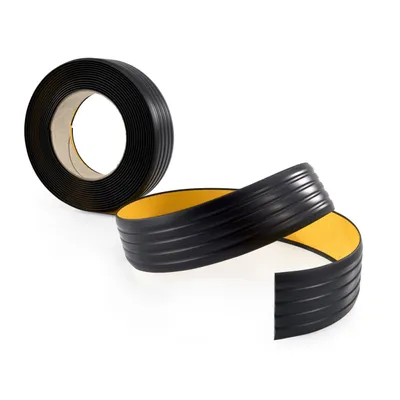 Produktbild von QUEST PVC Antirutschband , 5m, selbstklebend, Anti-Rutsch-Streifen für Treppen und Bad, schwarz