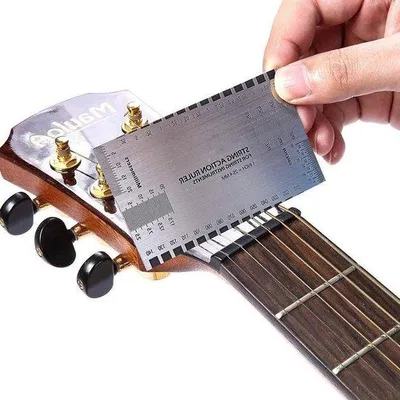 Image de Cordes pour instruments à cordes - Durables, compactes, adaptées pour la basse et la guitare acoustique