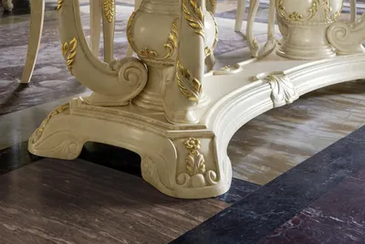 Produktbild von Tisch  Luxus Esstisch Italienische Design Möbel Einrichtung Tische Massivholz