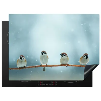 Produktbild von KitchenYeah© Herdabdeckplatte Vögel - Spatz - Schnee - Winter , 70x52cm, Küche Deko, Glaskeramikkochfeld Herdabdeckung, Abdeckplatte fùr Kochfeld