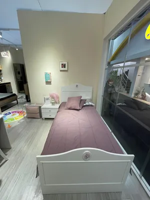 Produktbild von Jugendbett Kinderbett Kids Design Modern Weiß Bett Kinderzimmer Neu