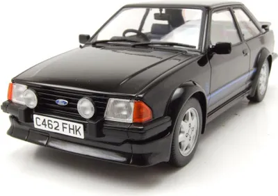 Produktbild von MCG 18420 Ford Escort RS Turbo 1985 schwarz 1:18