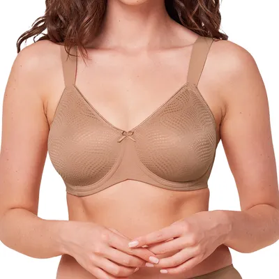 Produktbild von Triumph Essential Minimizer W Minimizer-BH Minimizer-BH reduziert das Brustvolumen, Leichte, 3D-Formbügel verleihen Halt, Längenverstellbare, angenehm breite Träger