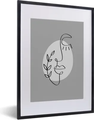 Produktbild von MuchoWow® Gerahmtes Poster Gesicht - Pflanze - Schwarz - Weiß 30x40 cm - Poster mit Schwarzem Bilderrahmen Wandposter Rahmen Foto Bilder - Wandposter Schlafzimmer