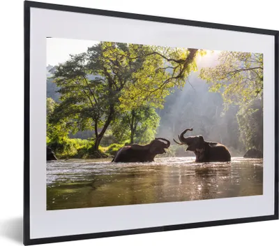 Produktbild von MuchoWow® MuchoWow® Gerahmtes Poster Elefant - Wasser - Tiere - Bäume - Sonne 60x40 cm - Poster mit zchwarzem Bilderrahmen - Schlafzimmer - Plakat in Rahmen - Drucken
