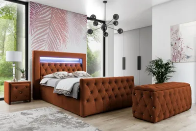 Productafbeelding van Chesterfield slaapkamer set: textielbed, 2 nachtkastjes van hout, hocker