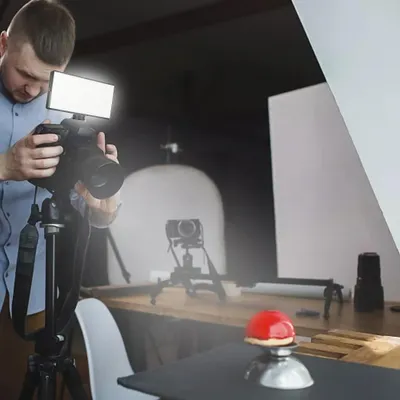 Zdjęcie produktu dla 12W kieszonkowe światło LED mini lampa wideo fotograficzna 2500K-9000K temperatura barwowa CRI>95 z 192 sztukami koralików 1/4 cala otwór na śrubę do transmisji na żywo studio domowe reklama