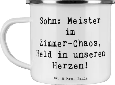 Produktbild von Mr. & Mrs. Panda Haferl Spruch Sohn Chaosheld - Weiß - Geschenk, Held in unseren Herzen, metallbecher, Jubiläen, Eltern, Erziehung, Pott, Familie, Motivtasse, Teetasse