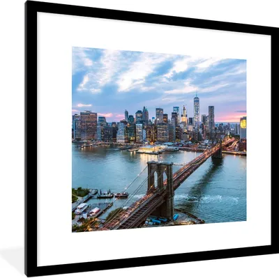 Produktbild von MuchoWow® Gerahmtes Poster New York - Brooklyn Bridge - Boot 40x40 cm - Poster mit Schwarzem Bilderrahmen Wandposter Rahmen Foto Bilder - Poster - Plakat im Rahmen