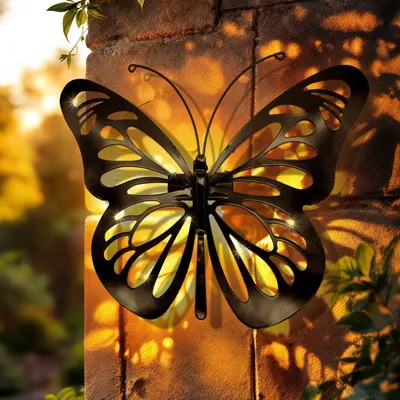 Produktbild von Solar Wandbild Schmetterling schwarz mit 31 LED - 34 x 25 cm - Metall Wanddeko für Außen warm weiß beleuchtet