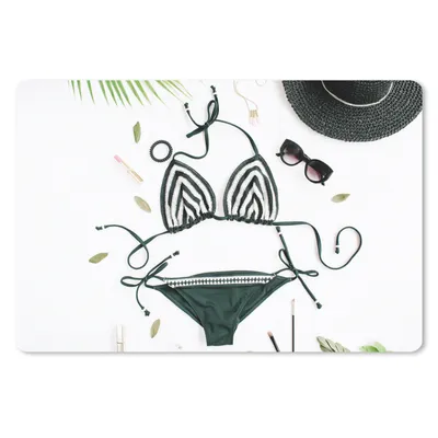 Produktbild von MuchoWow® Schreibtischunterlage Bikini - Schwarz - Hut 60x40 cm - XXL Mauspad - Großes Mauspad